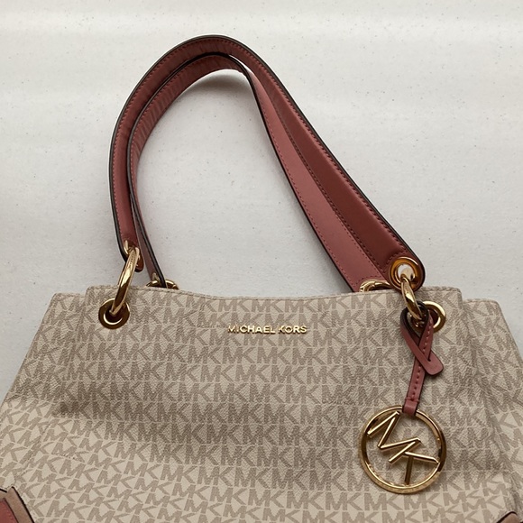 Michael Kors Leather Purse - Picture 2 of 5